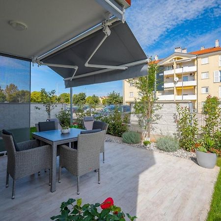 Sofia House With Apartment Умаг Екстер'єр фото